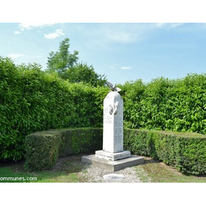 le monument aux morts