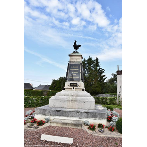 le Monument Aux Morts 