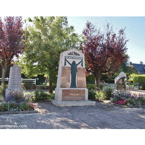 le monument aux morts