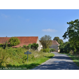 Entrée du Village