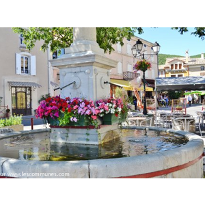 La Commune ( Fontaine )