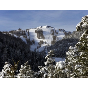 Pistes de ski de la station de La Colmiane Valdebl...