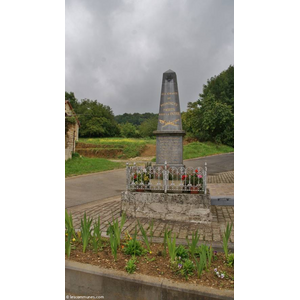 le monument aux morts