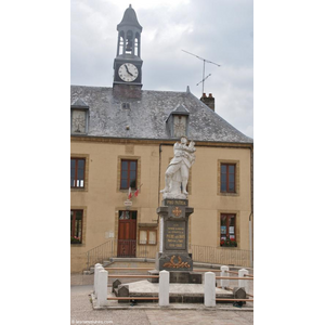 le monument aux morts