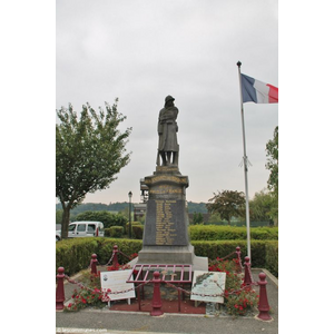 le monument aux morts