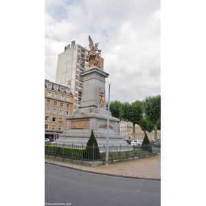 le monument