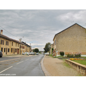 Commune de WARNECOURT