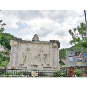 le monument aux morts