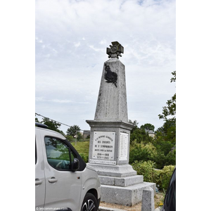 le monument aux morts