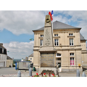 La Commune ( le Monument-aux-Morts )