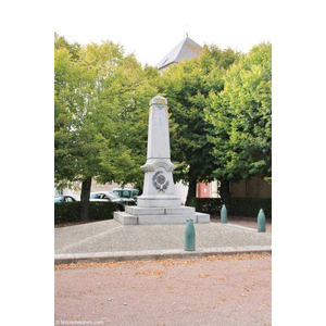 le monument aux morts