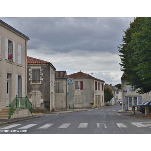 Commune de SAINT SAUVEUR D AUNIS