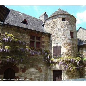 la maison à la glycine