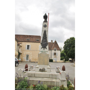 le monument aux morts