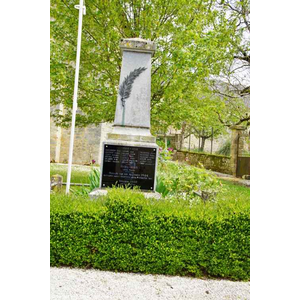 le monument aux morts 