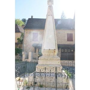 le monument aux morts 