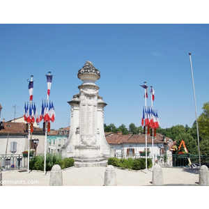 le monument aux morts