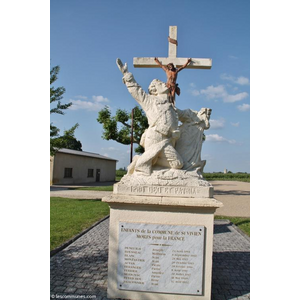 le monument aux morts