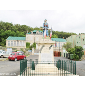 le monument aux morts