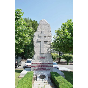 le monument aux morts