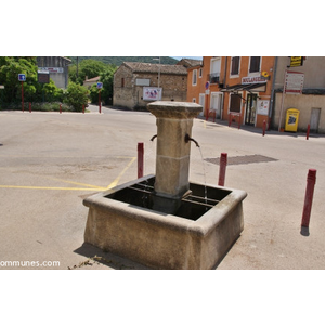 La fontaine - MALATAVERNE