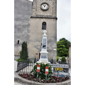 le monument aux morts