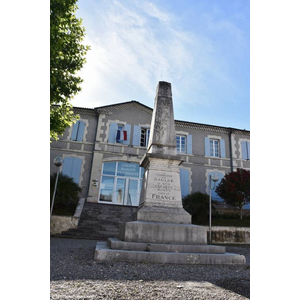 le monument aux morts