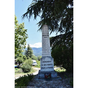 le Monument Aux Morts 