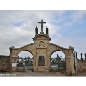 le monument aux morts