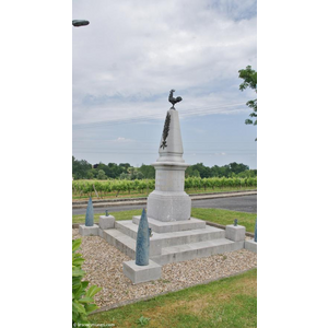 le monument aux morts