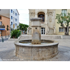 Fontaine Place de la Mairie