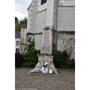 le Monument Aux Morts 