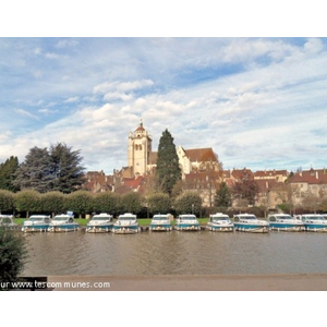 Dole.Jura.Port fluvial.