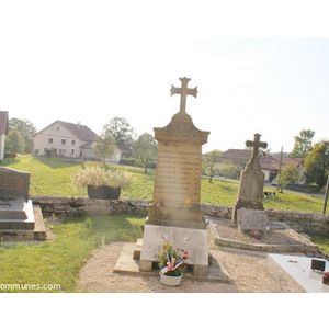 le monument aux morts