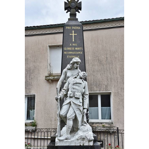 le monument aux morts