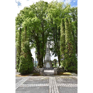 le monument aux morts