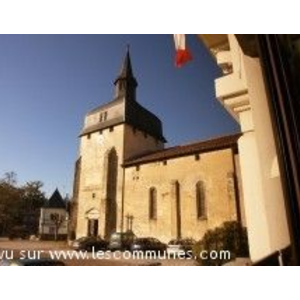 LA PLACE DE L ÉGLISE