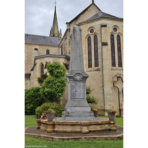 le monument aux morts