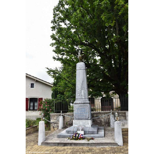 le monument aux morts