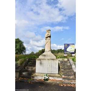 le monument aux morts