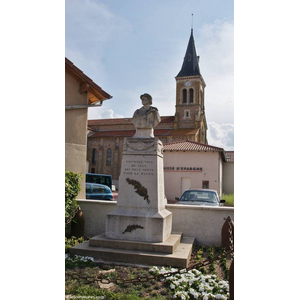 le monument aux morts