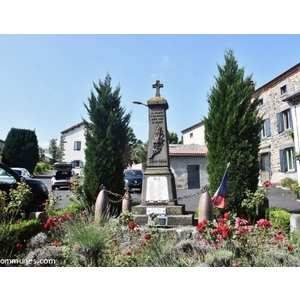 le monument aux morts