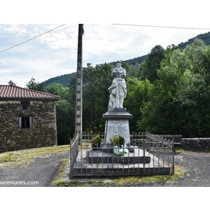 le monument aux morts