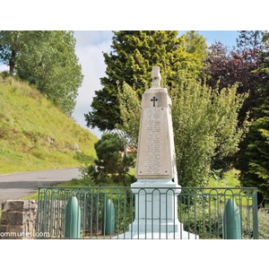 le monument aux morts