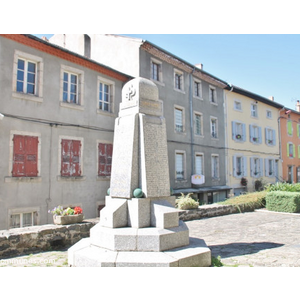 le monument aux morts