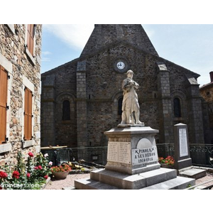 le monument aux morts