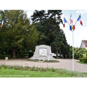 le Monument Aux Morts 