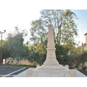 le monument aux morts