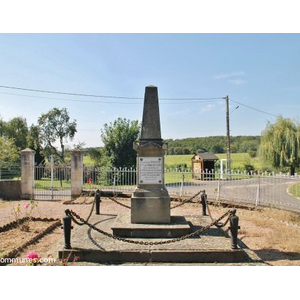 le monument aux morts