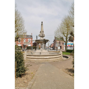 le monument aux morts